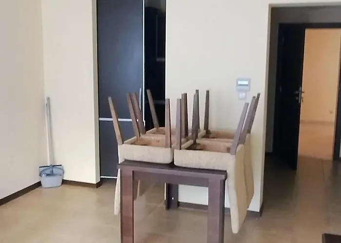 Διαμέρισμα Specious Near Beautiful