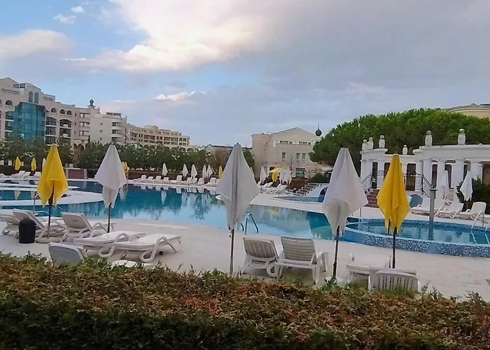 Апартамент Specious Near Beautiful *